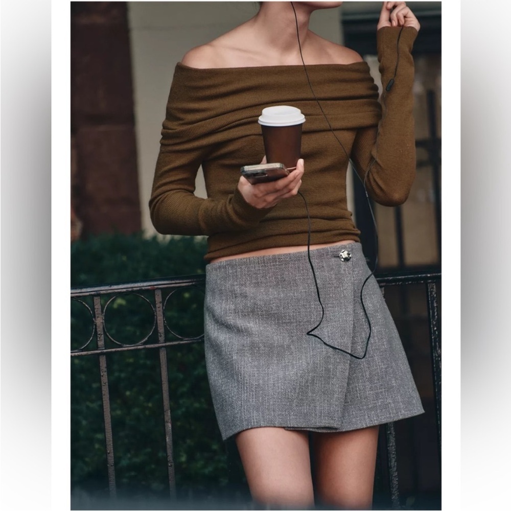 Zara off the shoulder knit top - khaki